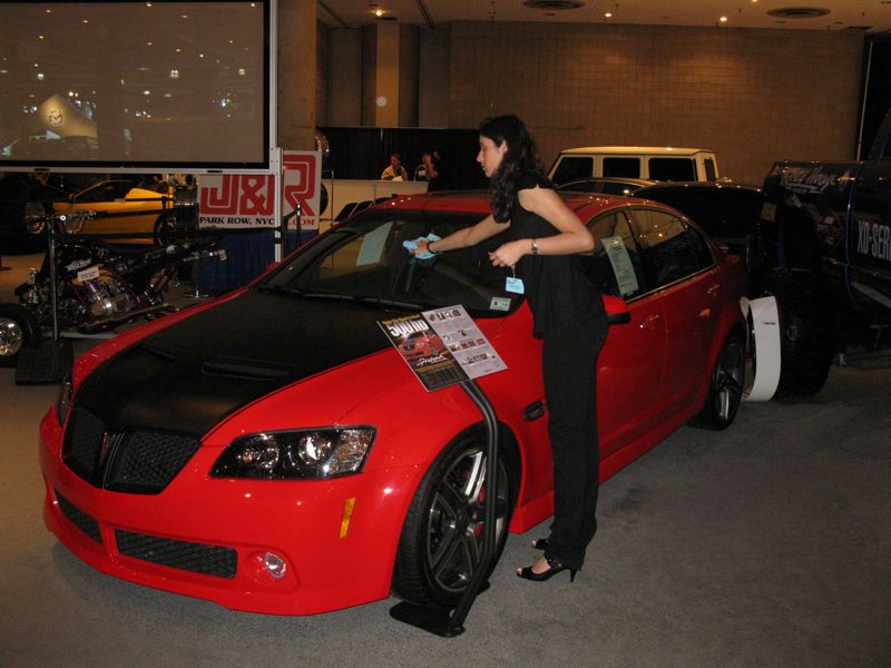Pontiac G8 - 4